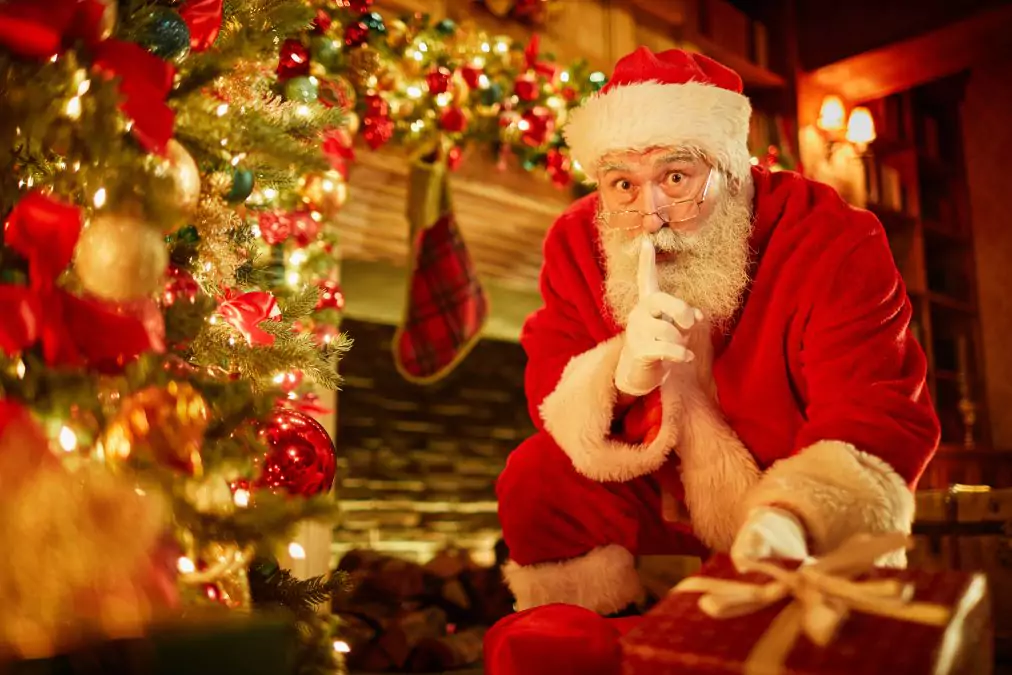 Proč nosí Santa Claus červenou