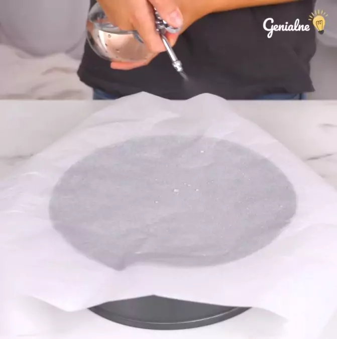 Jak nařezat papír do kulaté formy