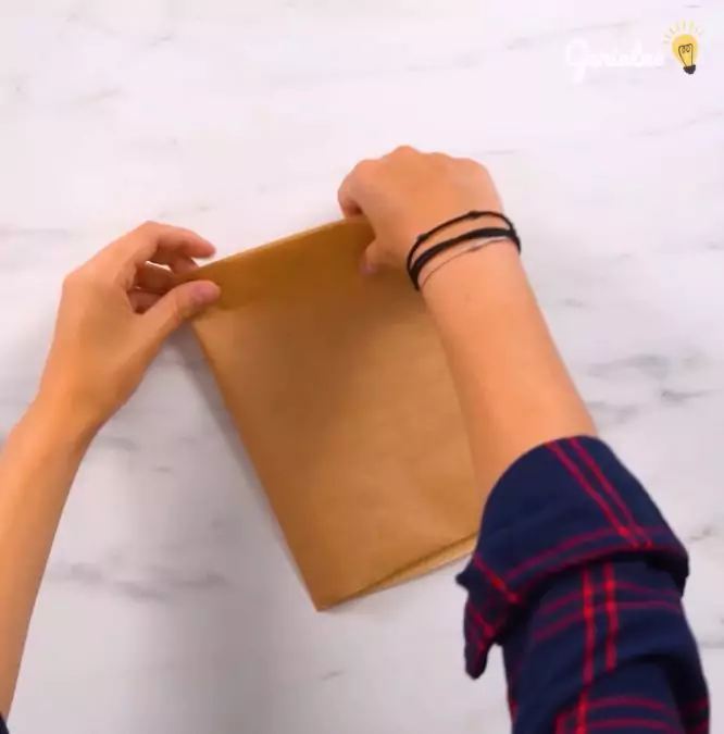 Jak vystřihnout kruh z pečícího papíru