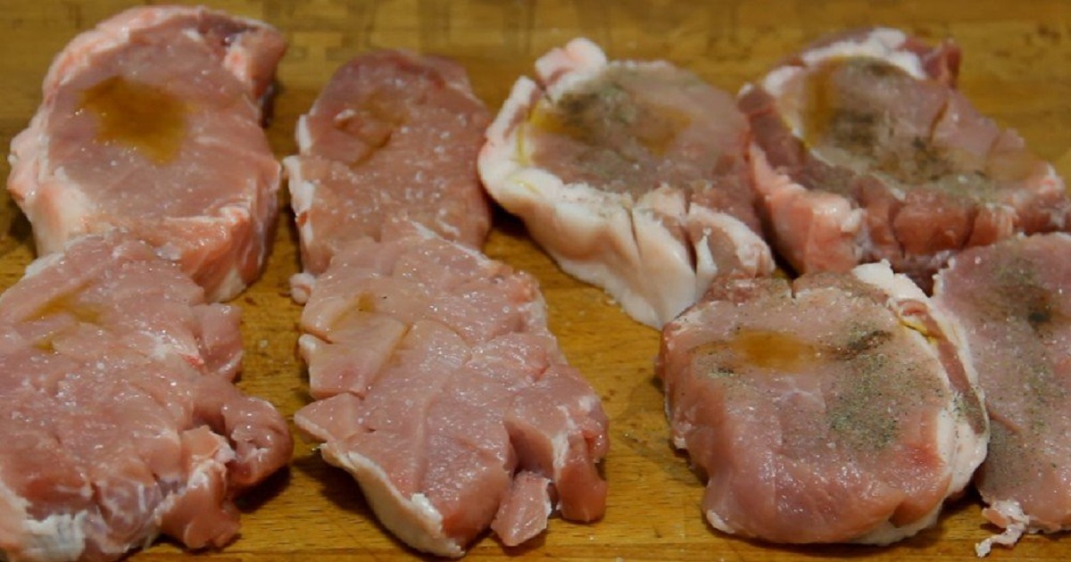 Sertéssült kiwivel ízesítve a húst