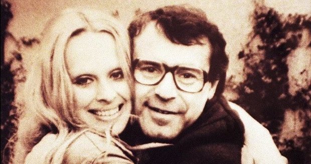 Věra Křesadlová s Milošem Formanem v době, kdy byli manželé. Věra Křesadlová s Milošem Formanem v době, kdy byli manželé.