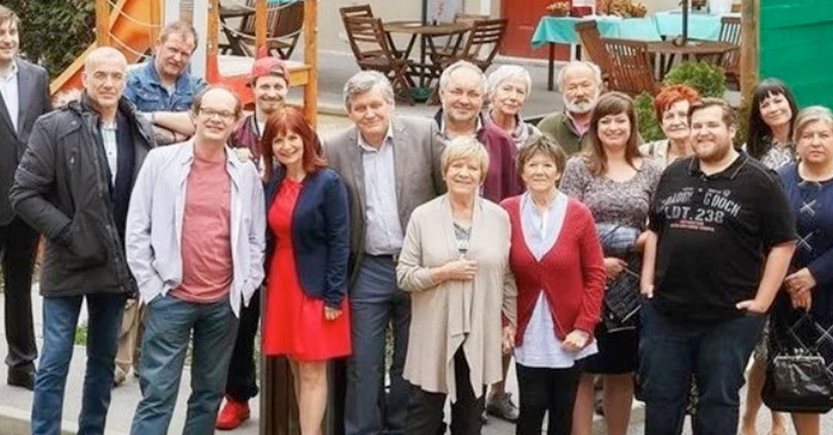 Nečekaný obrat v Ulici: Jaroslava Obermaierová nakonec nekončí. Vilma Nyklová se vrací do hry po dvaceti letech Náhledový obrázek