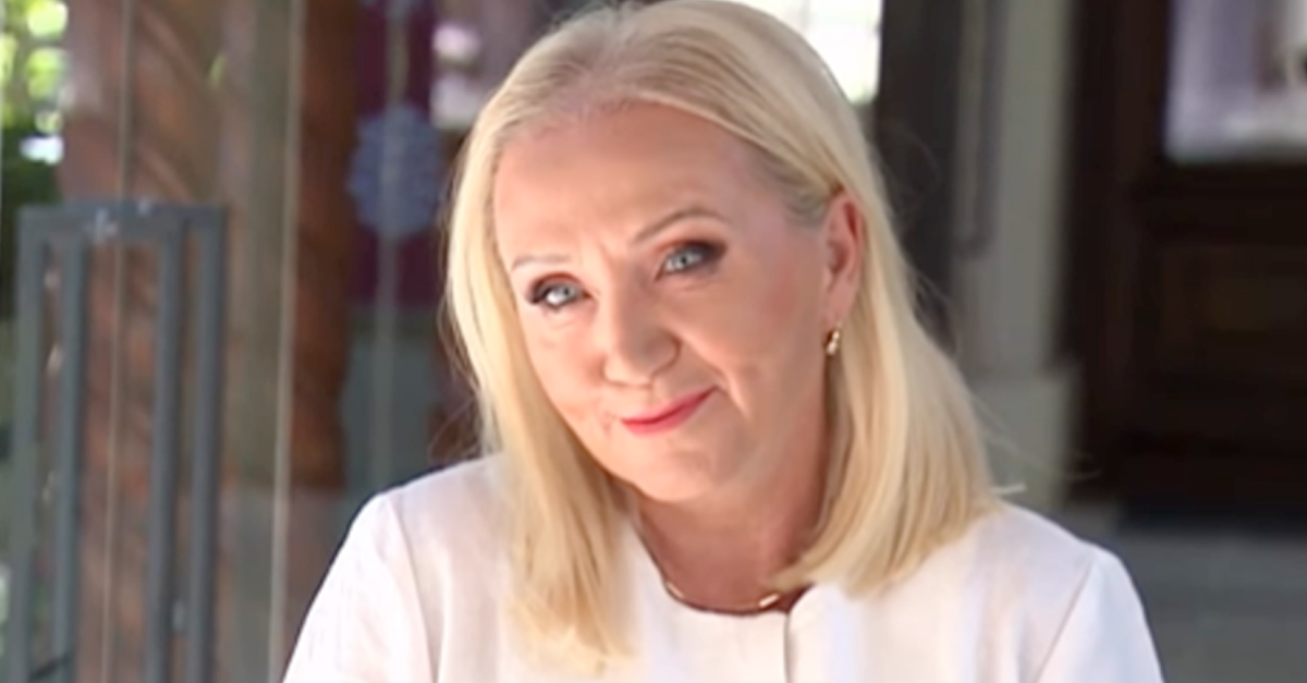 Basiková bez příkras: Doma ji po koncertech čeká šok, lepivá podlaha i stopy po divokých večírcích Náhledový obrázek