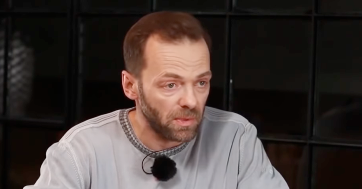 Langmajer vyděsil fanoušky fotkou se zalepeným okem: Neuvěříte, co se mu stalo! náhledový obrázek