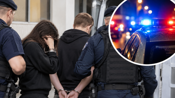 Dívka (18) zastřelila vlastní matku, přítel se pokoušel zabít dalšího. Jdou před soud! Co je dovedlo k tak brutálnímu činu?